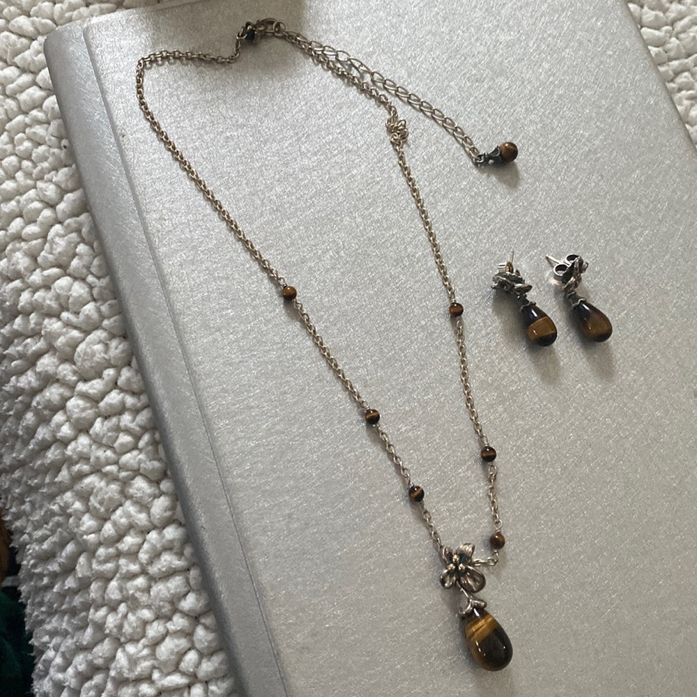 ANNE KING Sterling Silver & 18K Gold Flower Pendant and earrings